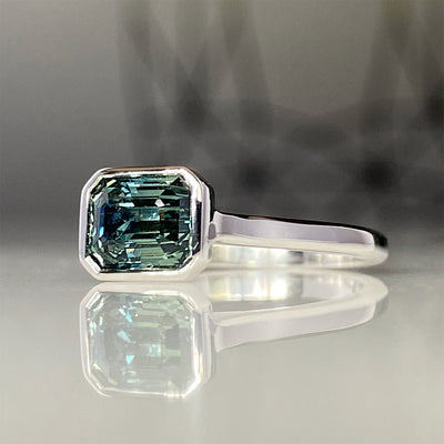 ‘La Piscine’ Bi-Colour Sapphire Ring in 14K White Gold