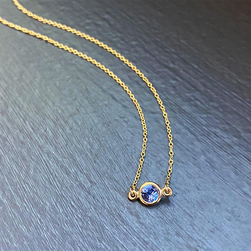 Tanzanite Floating Pendant in 14K Yellow Gold