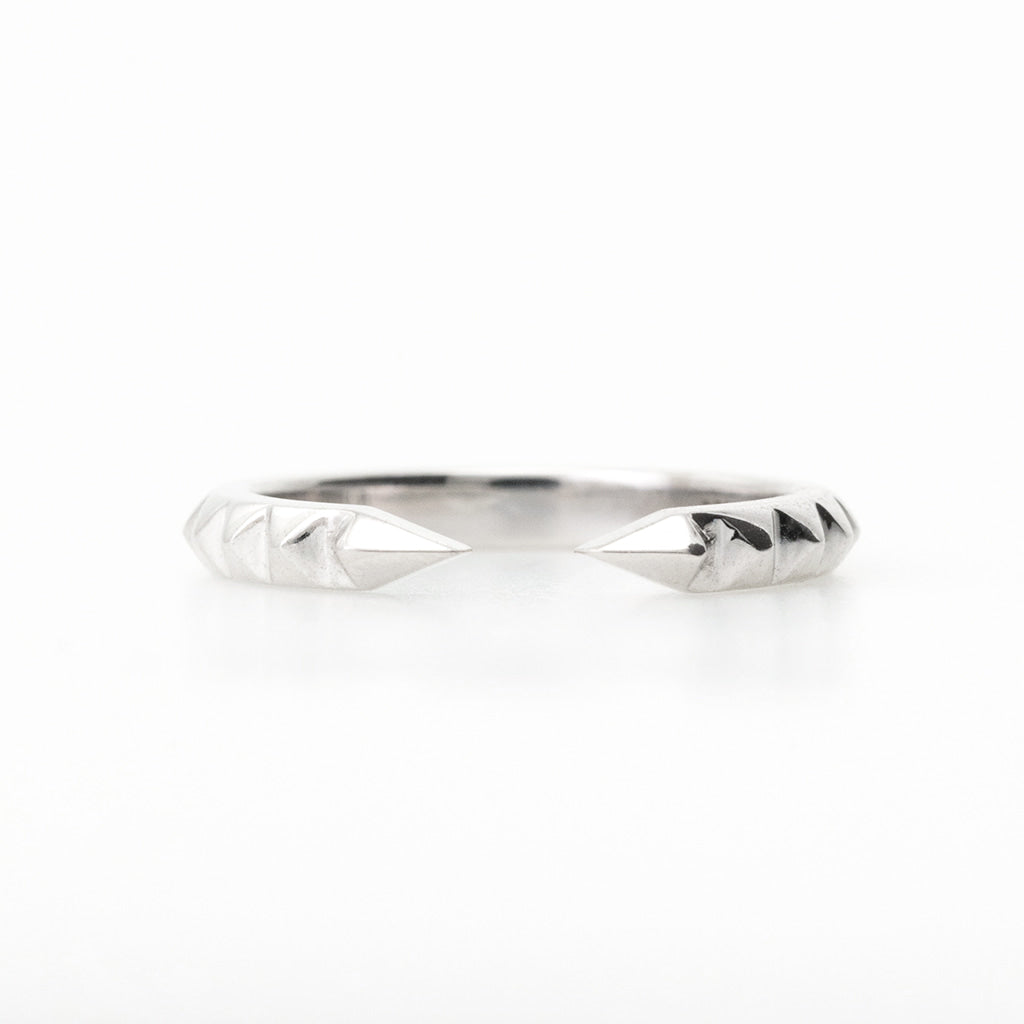 ‘Tender Love’ Open Ring in 14K White Gold